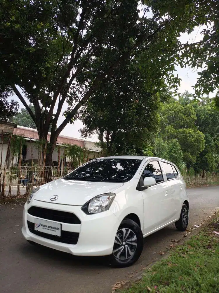 Daihatsu Ayla M 1.0 Matic 2015 Cash Kredit Garansi Mesin & Transmisi