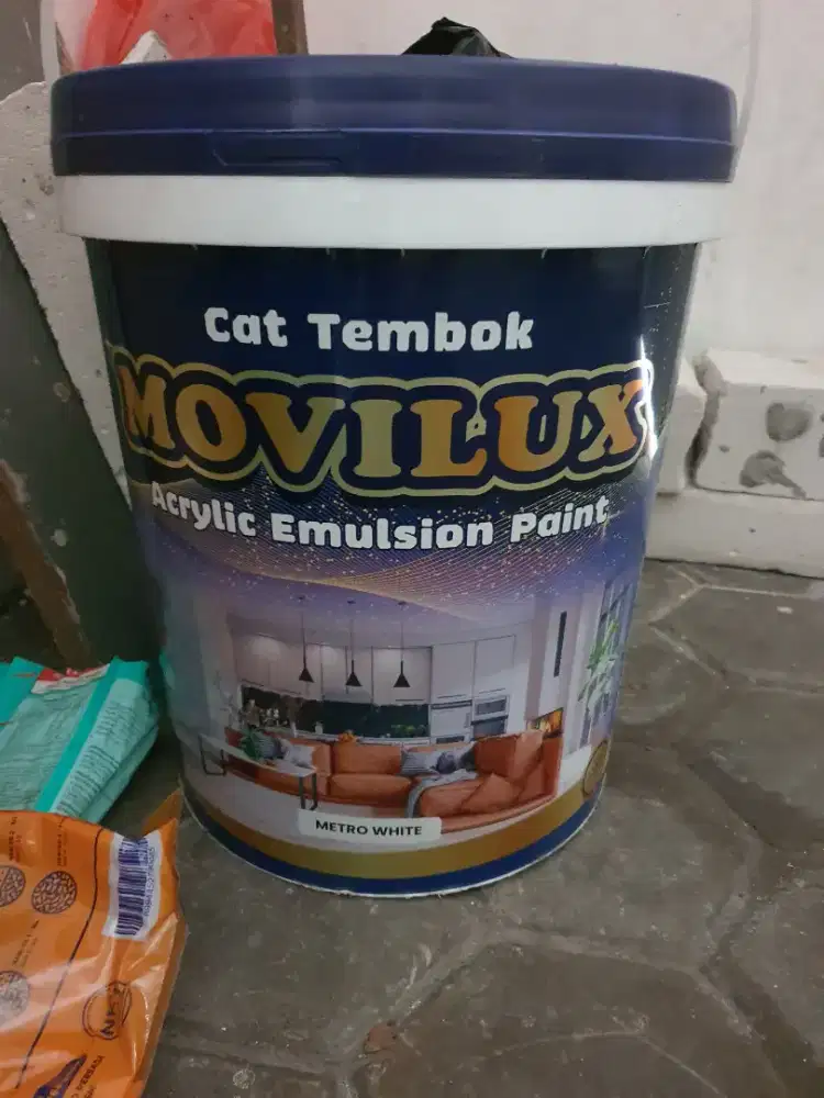 Dijual cat tembok movilux