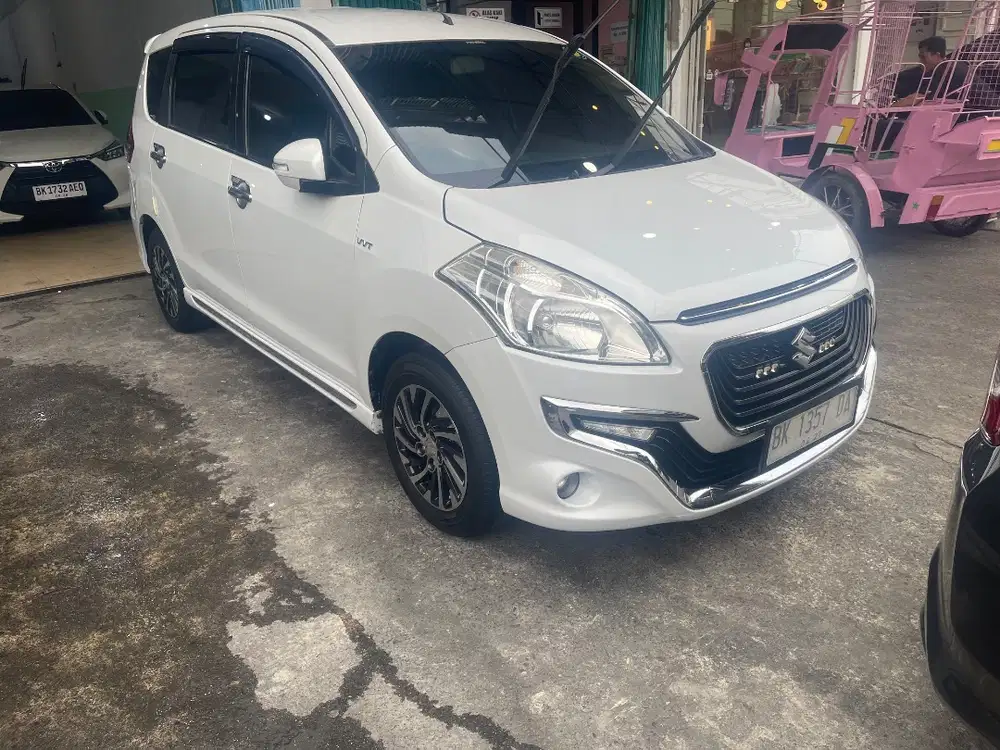 Ertiga dreza manual 2016 putih