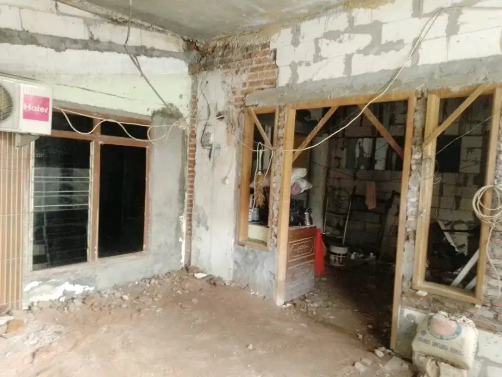 DIJUAL RUMAH PUTRO AGUNG TAMBAKSARI SURABAYA RON.A1518