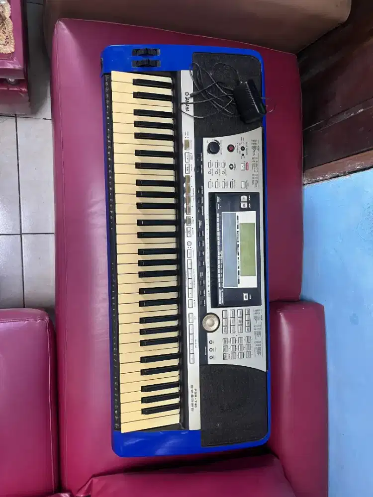 Keyboard Yamaha PSR 740