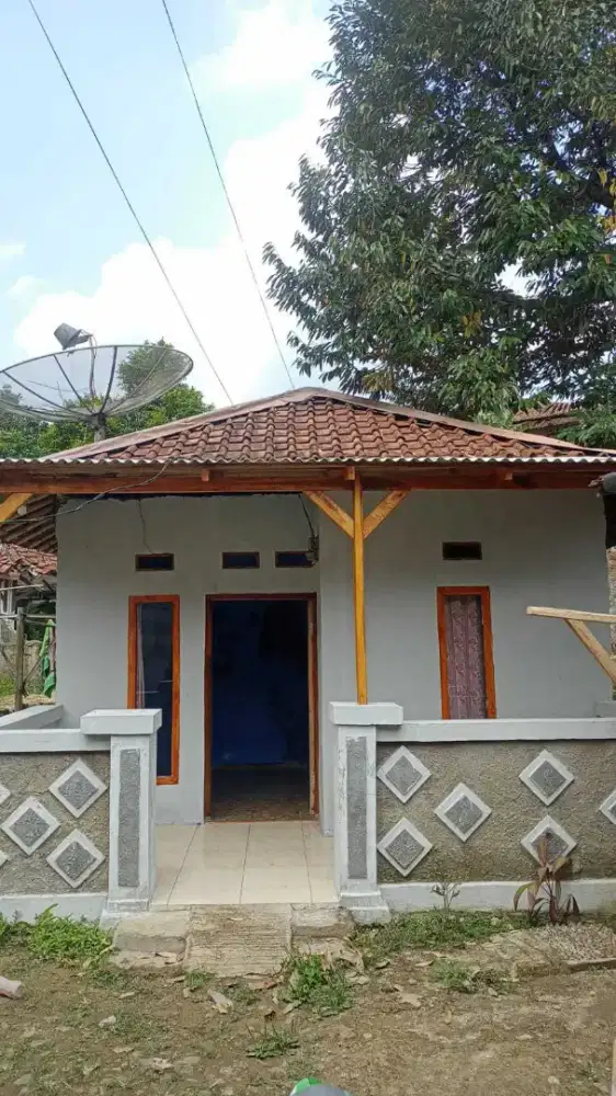 Rumah Tinggal cigudeg bogor tt/tb
