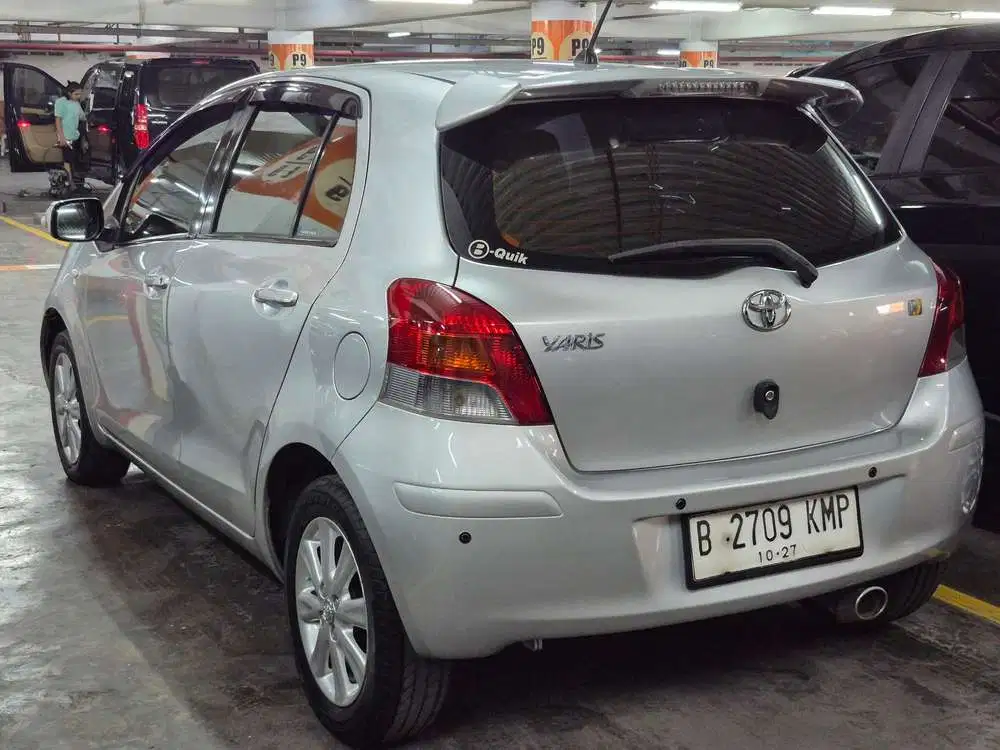 Toyota Yaris 2011 Bensin