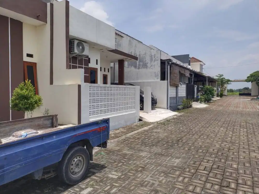 Tepi Jln Raya Solo Jogja. Perumahan minimalis. Bs KPR