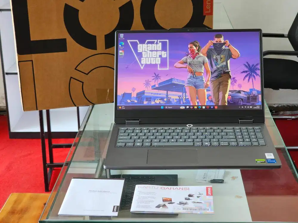 Lenovo LOQ Essentsial 15IRX11 Intel Core i5 Gen 13 Ram 16 GB SSD 512