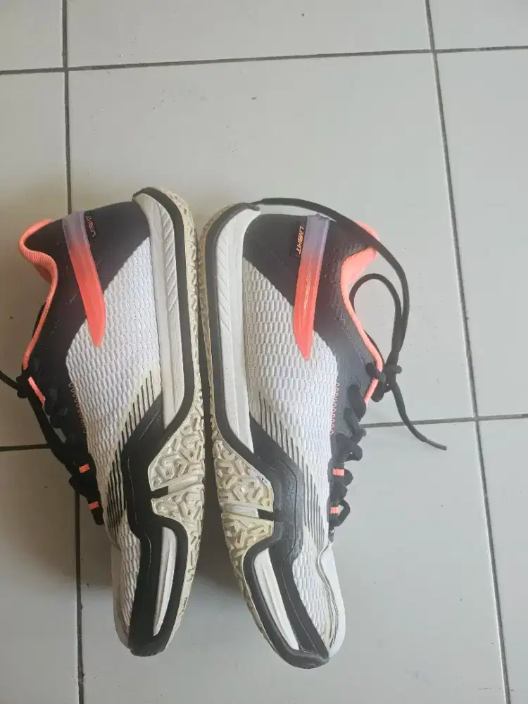 Sepatu linning insole 27 no 43