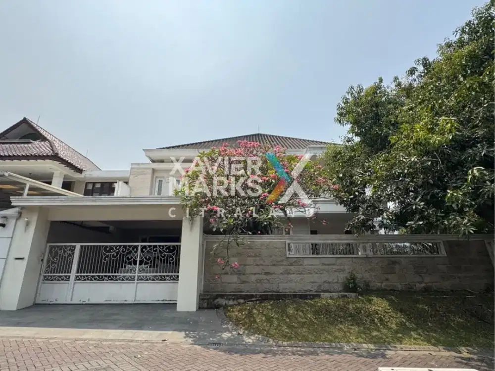 Dijual Rumah 2 Lantai Siap Huni Graha Family, Lingkungan Asri & Nyaman