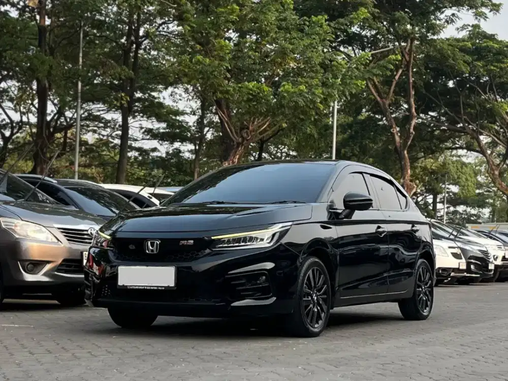 CASH TERMURAH!! HONDA CITY 1.5 HATCHBACK RS CVT MATIC 2023 HITAM