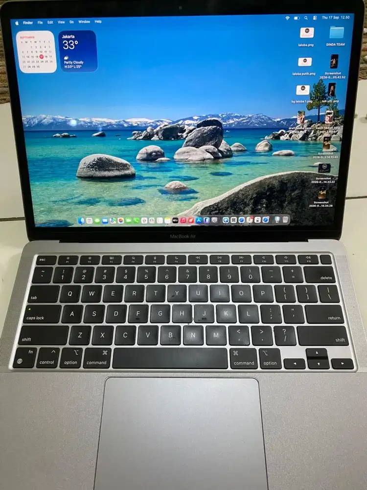 Macbook Air M1 (Chip Apple M1)
