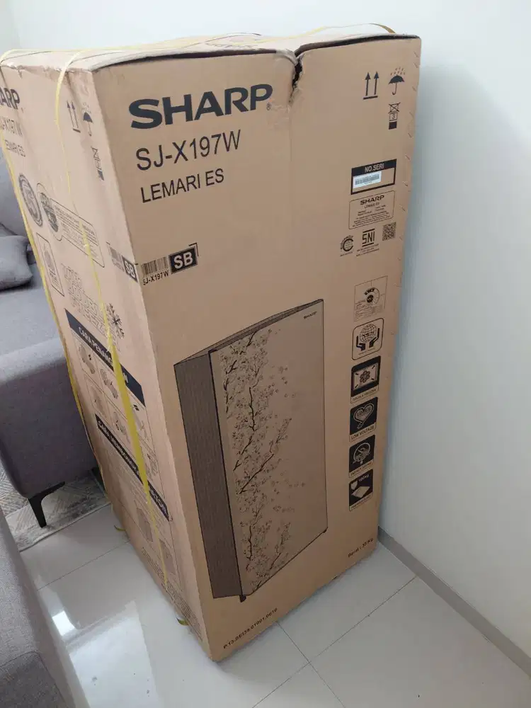 Kulkas new sharp