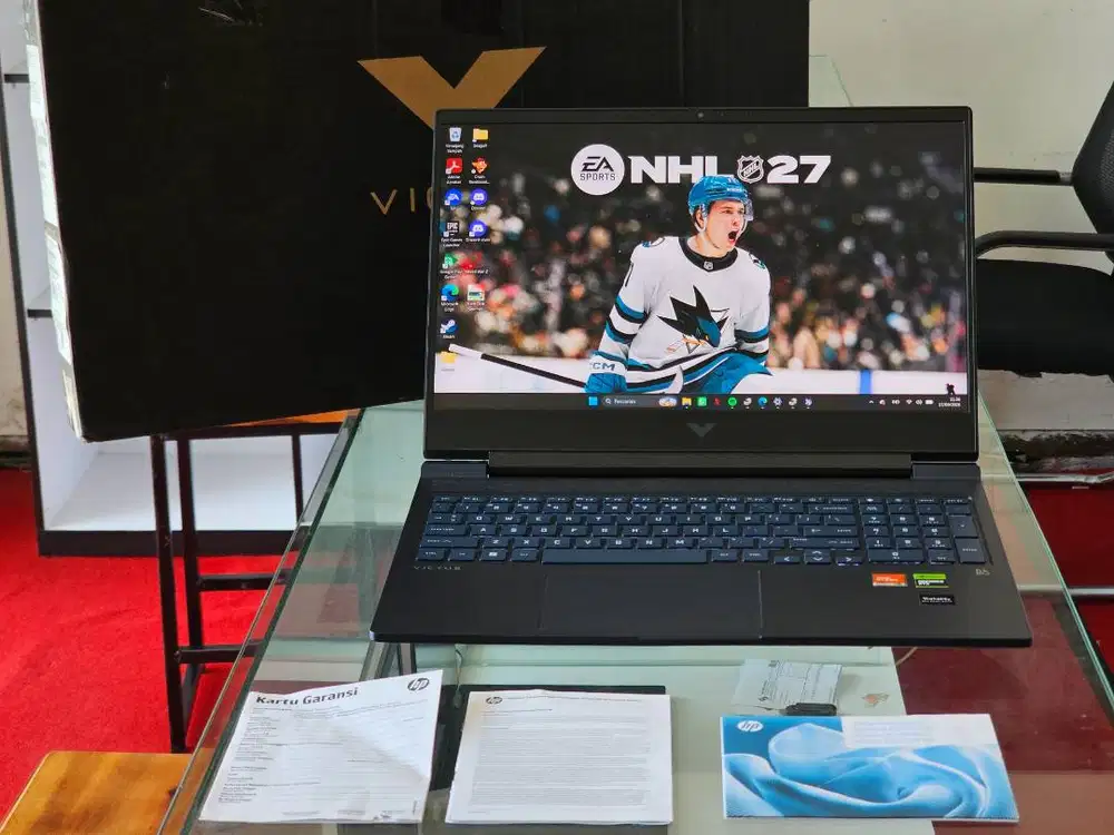 HP Victus Gaming 16 AMD Ryzen 7 7840HS Ram 16 GB SSD 1 TB Nvidia RTX 4