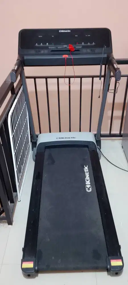 Treadmil kinetic