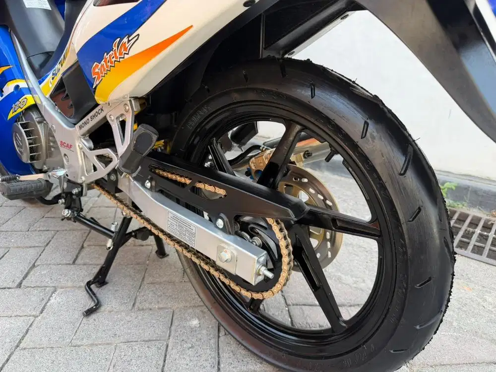Satria hiu th 2005 plat KT kalimantan full istimewa