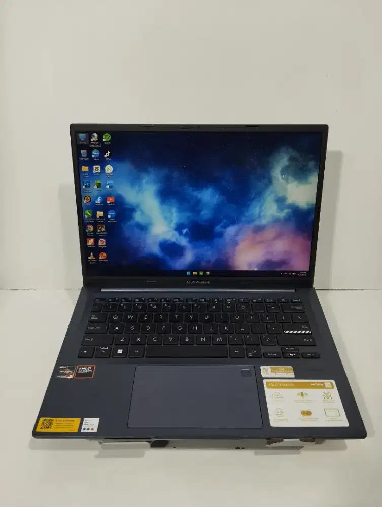 LAPTOP ASUS VIVOBOOK M1403QA