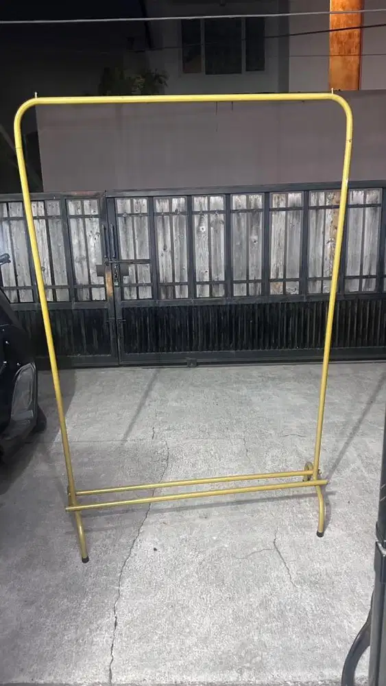 Gantungan Baju Gold Besi