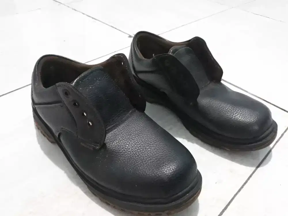sepatu pantofel