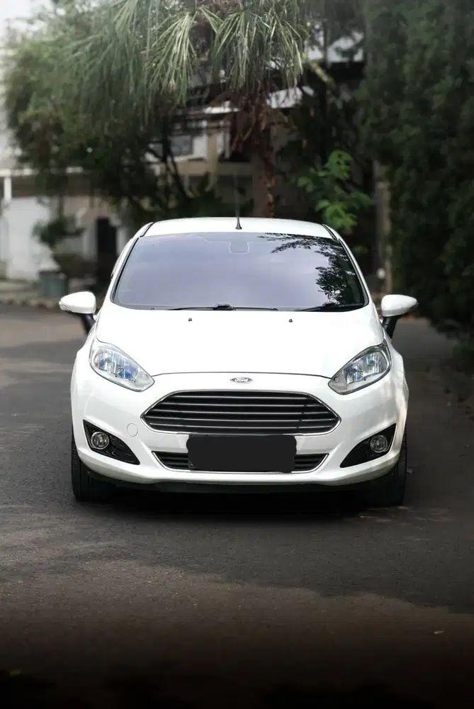 FORD FIESTA 1.5 S (AT) 2014 LOW KM ISTIMEWA