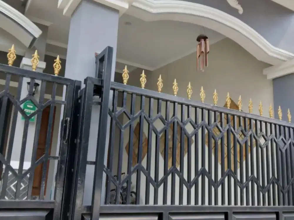 DISEWAKAN Rumah Cantik dan Baru di Renovasi yang Nyaman dan Strategis di Perumahan Boulevard Hijau, Harapan Indah, Bekasi