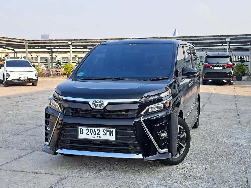 DP 19JT TOYOTA VOXY 2.0 AT MATIC AUTOMATIC 2019 HITAM SERVICE RECORD