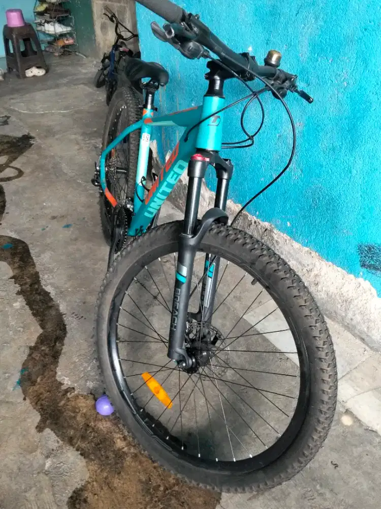 Sepeda Mtb united Miami 3.0 ukuran 27,5 size M kondisi Masi mulus