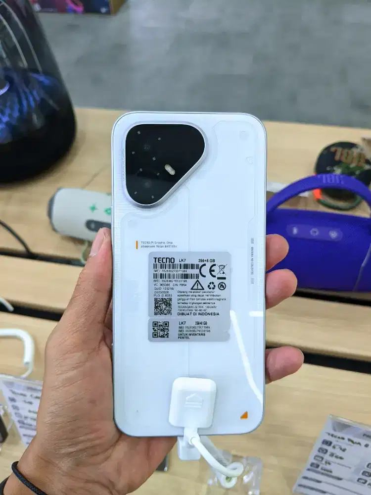 Tecno pova 8pro 5G promo cicilan 0%