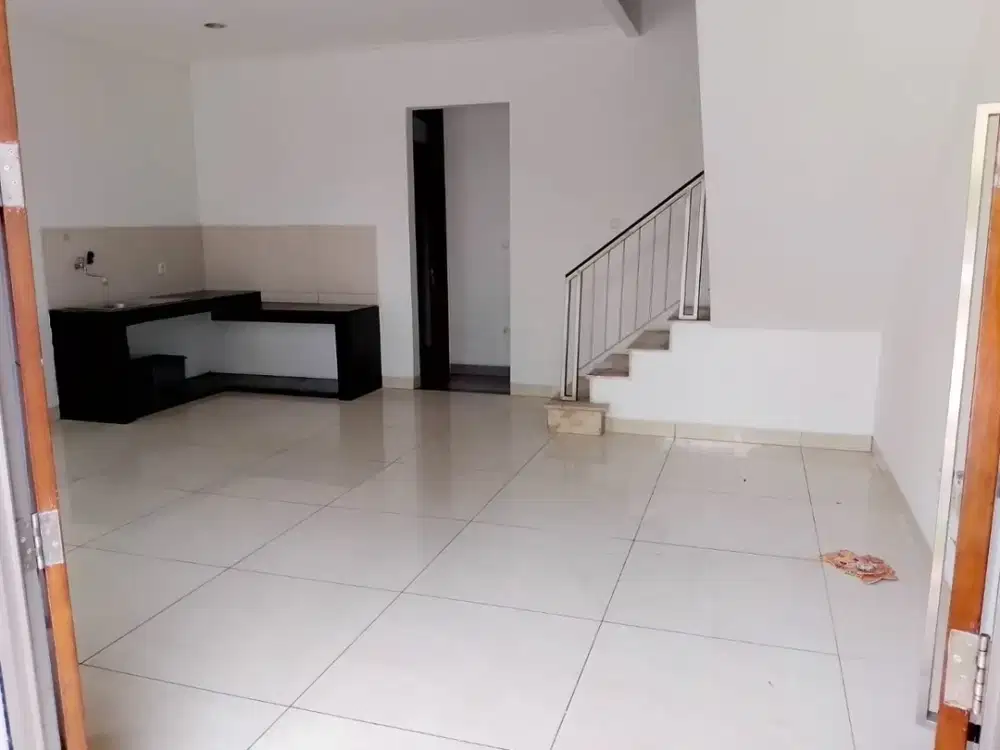 RUMAH DI GOLF ISLAND PIK CLUSTER HARMONY