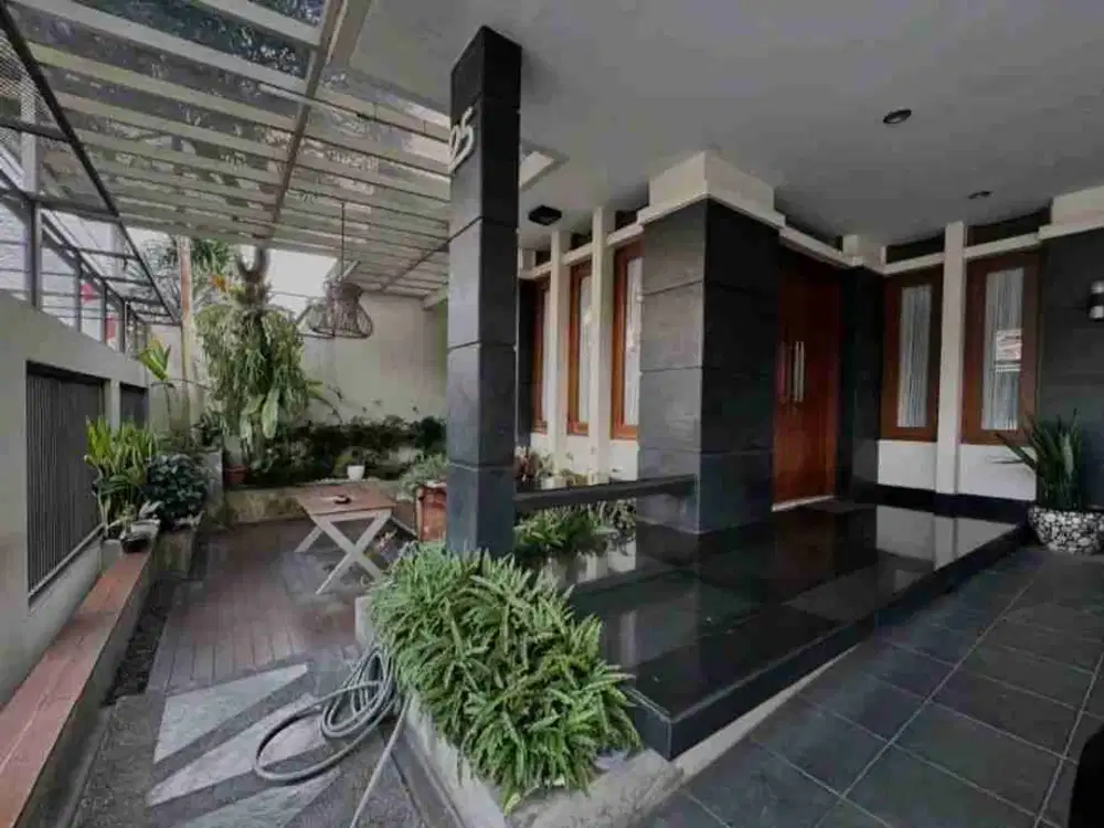 Rumah cantik siap huni sayap Supratman dekat gasibu