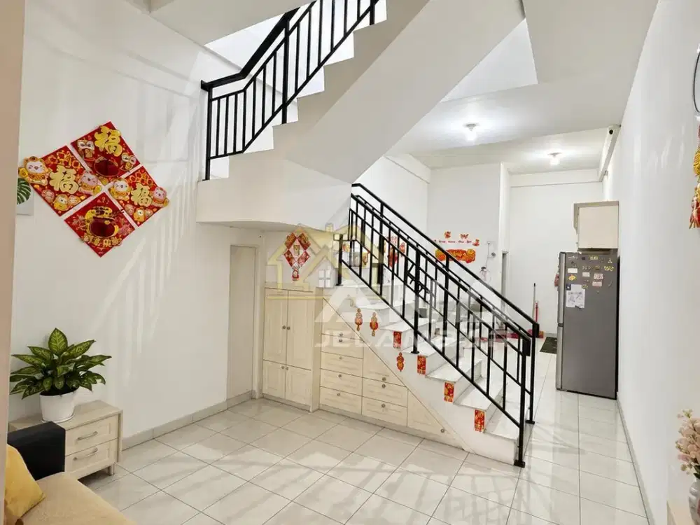 ANA RUMAH SEMI FURNISHED UK 3.75X15M DI JELAMBAR