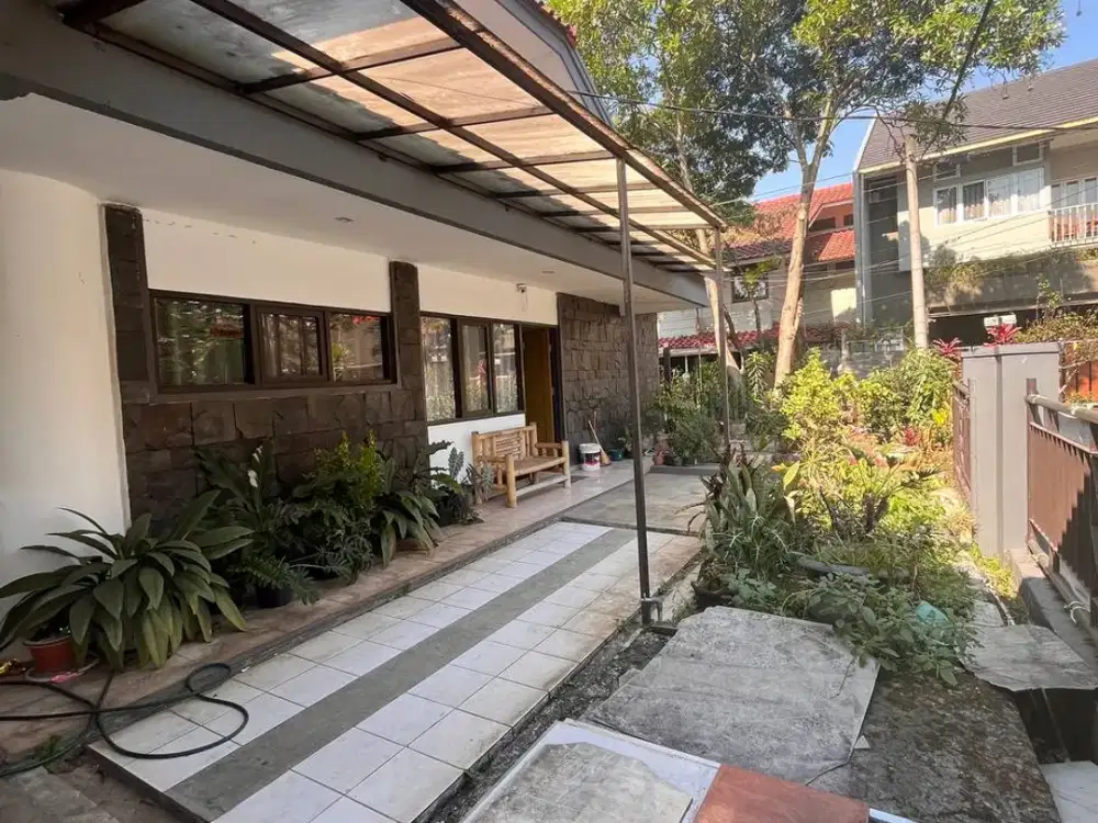 Jual Cepat Hitung Tanah Rumah Hook Sayap Buahbatu Bandung LT 366 m², Cocok Rumah Kantor