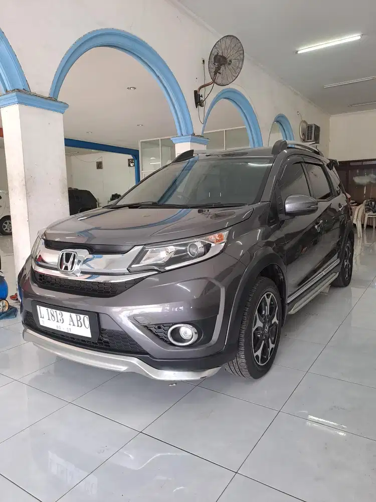 [Gress Mobil Kutisari] HONDA BR-V 1.5E PRESTIGE AT 2017 BAGUS SEKALI