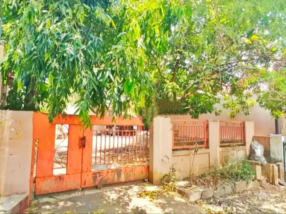 Di Jual Rumah di komplek Kejaksaan , Ciputat Tanggerang Selatan