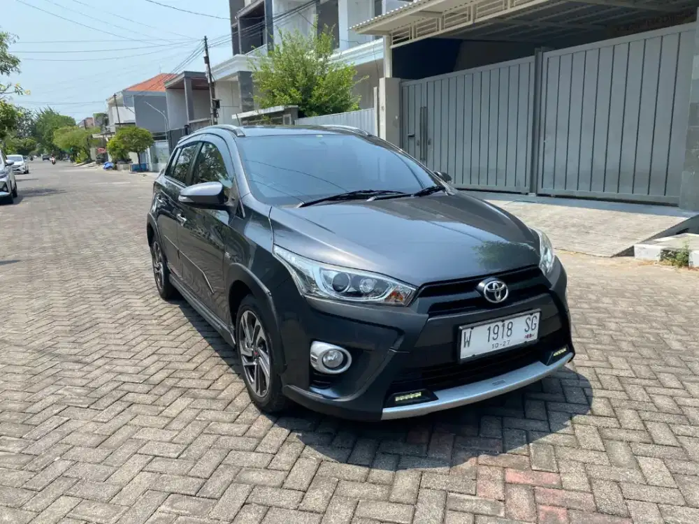 Toyota Yaris Heykers 2017 A/T Km 62 rb