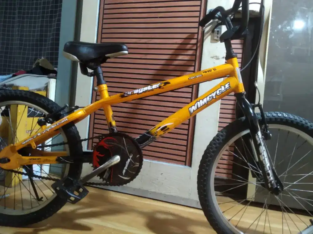 Sepeda BMX wimcycle UK 20