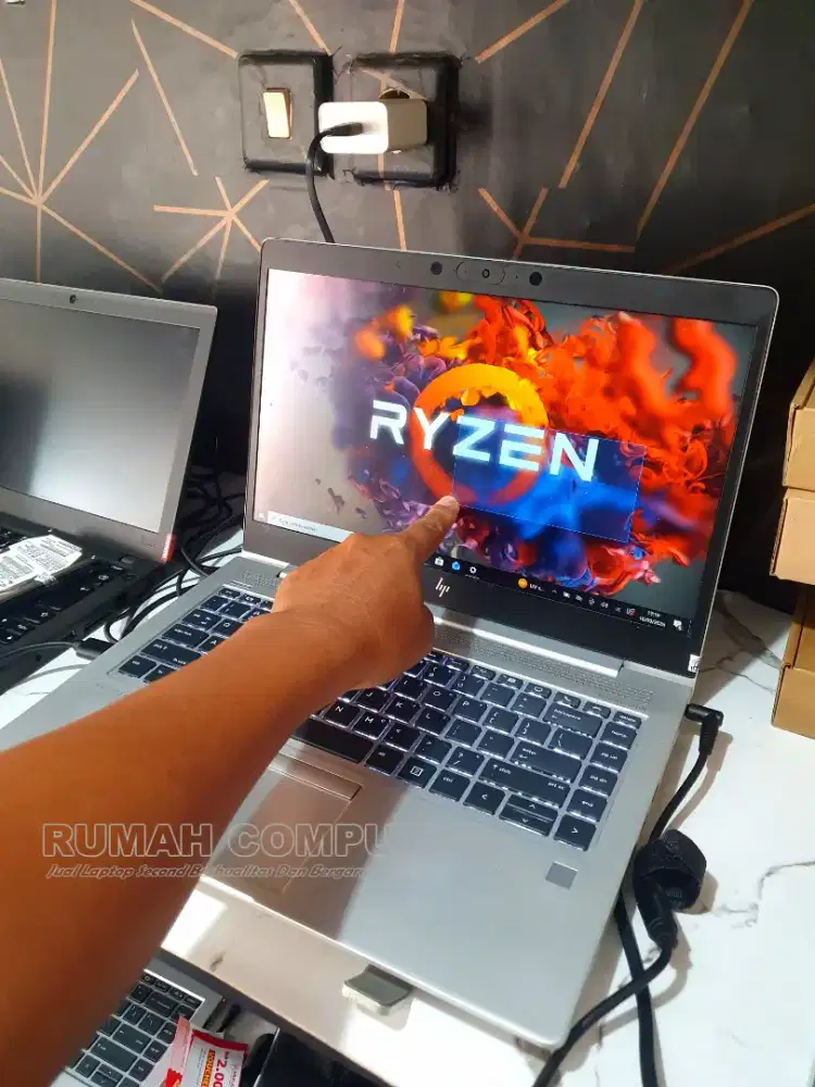 LAPTOP HP ELITEBOOK RYZEN 7