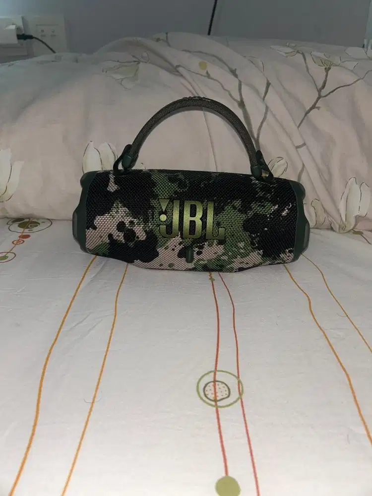 JBL CHARGE 6 (Camo) Original - Suara Mantap, Bass Bertenaga!