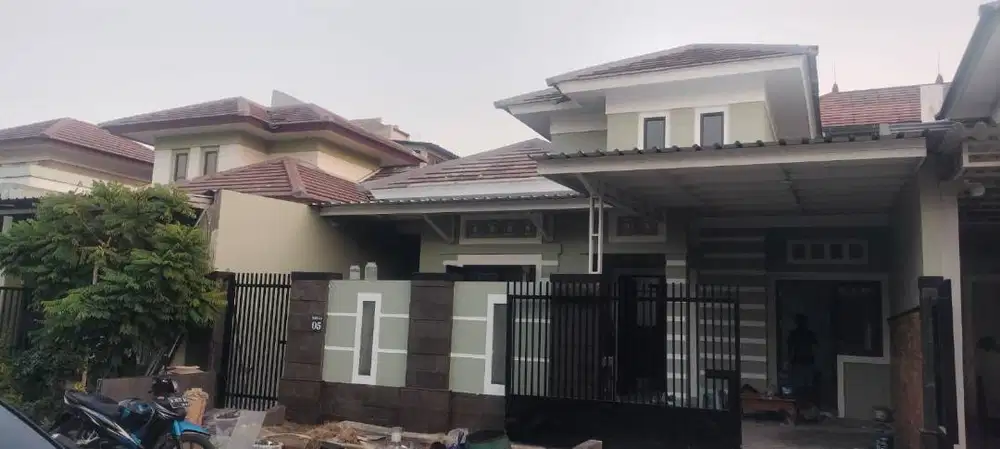 Rumah Disewakan lingkungan Asri, sudah direnov total.
