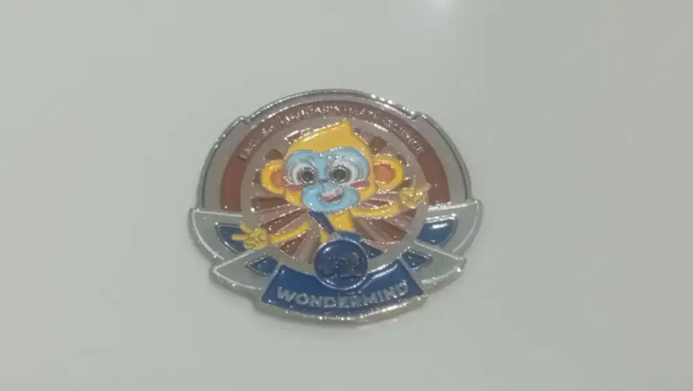 Judul: Kumpulan Pin Lencana Wondermind Level 2, 3, dan 4 — Lengkap Bgt