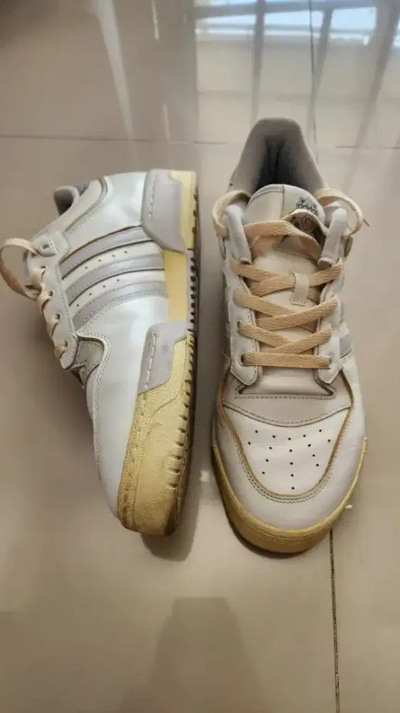 Addidas Rivalry 86 LOW