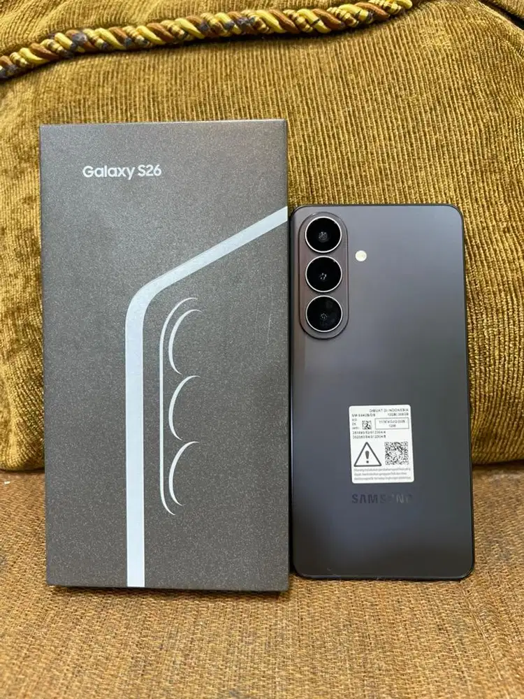 Samsung S26 basic 5g 12/256 fullset original