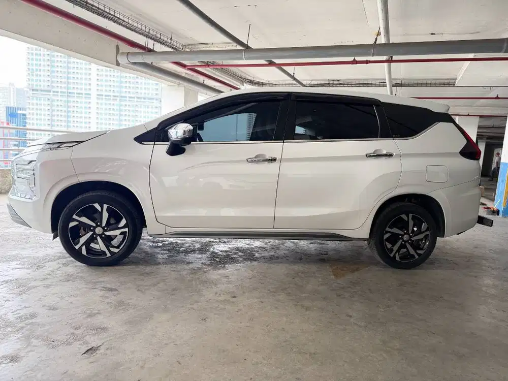 XPANDER ULTIMATE AT 2022 (LOW ODO)