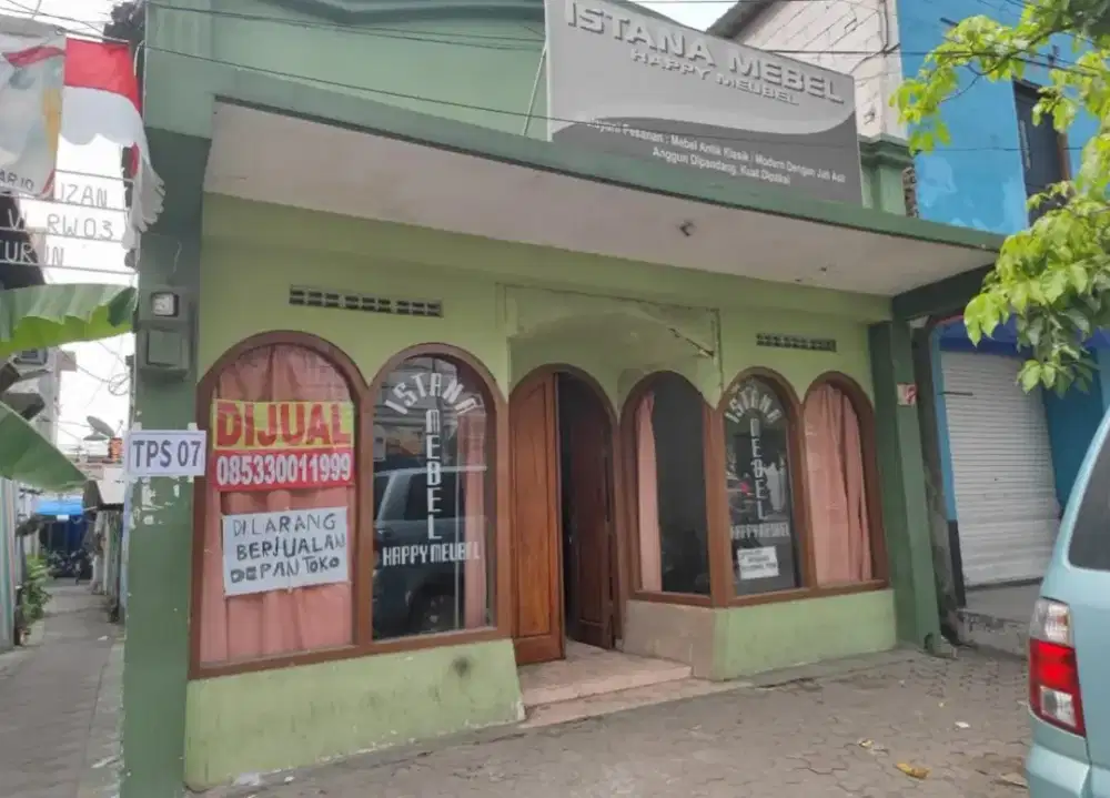 Toko depan Bca sepanjang sidoarjo SHM