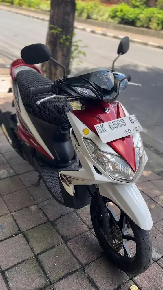 Yamaha Xeon 2012