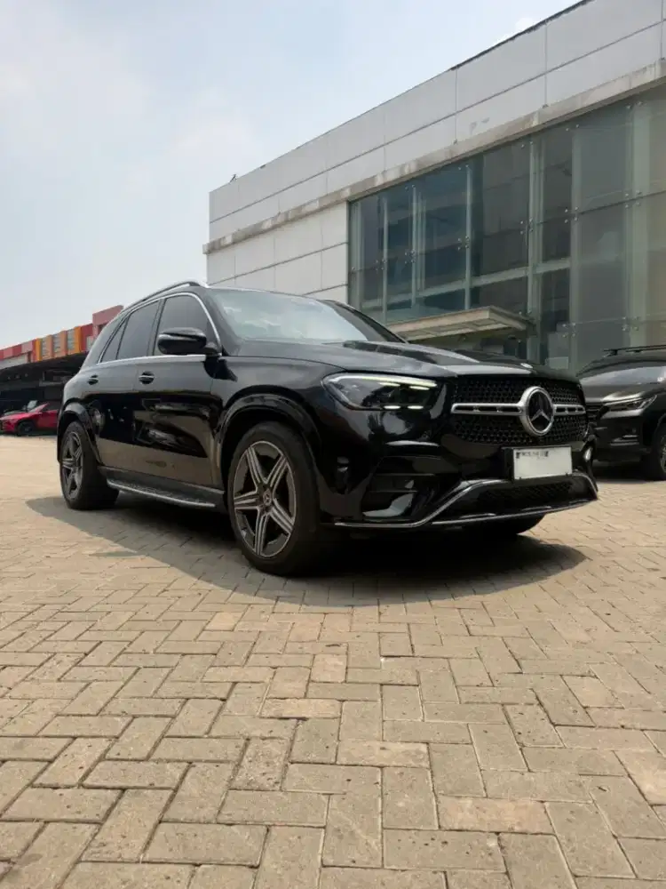 MERCEDEZ-BENZ GLE450 AMG line 2023