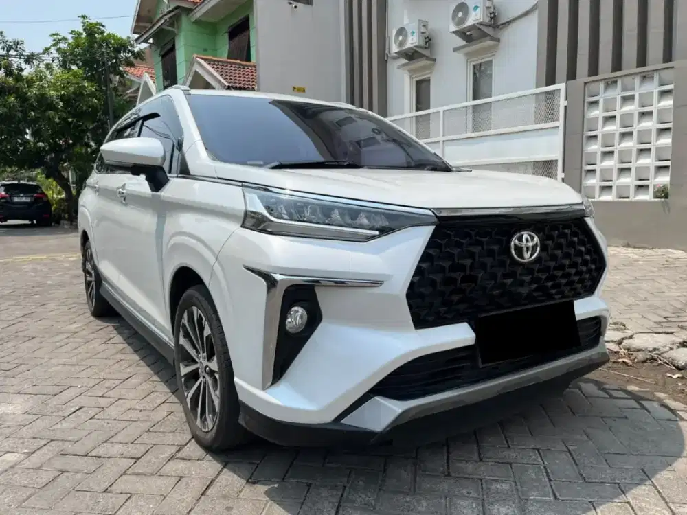 Toyota Veloz 1.5 Q 2023 matic km 31rb