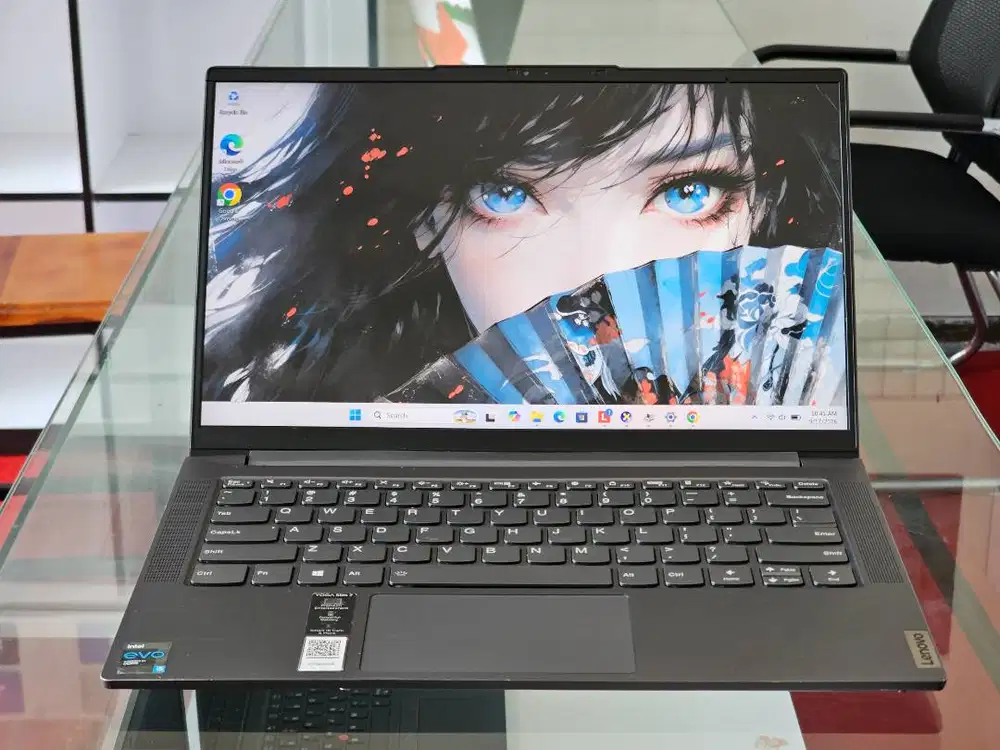 Lenovo Yoga slim 7 intel Evo core i5 Gen 11 Ram 8 GB SSD 512 GB Layar