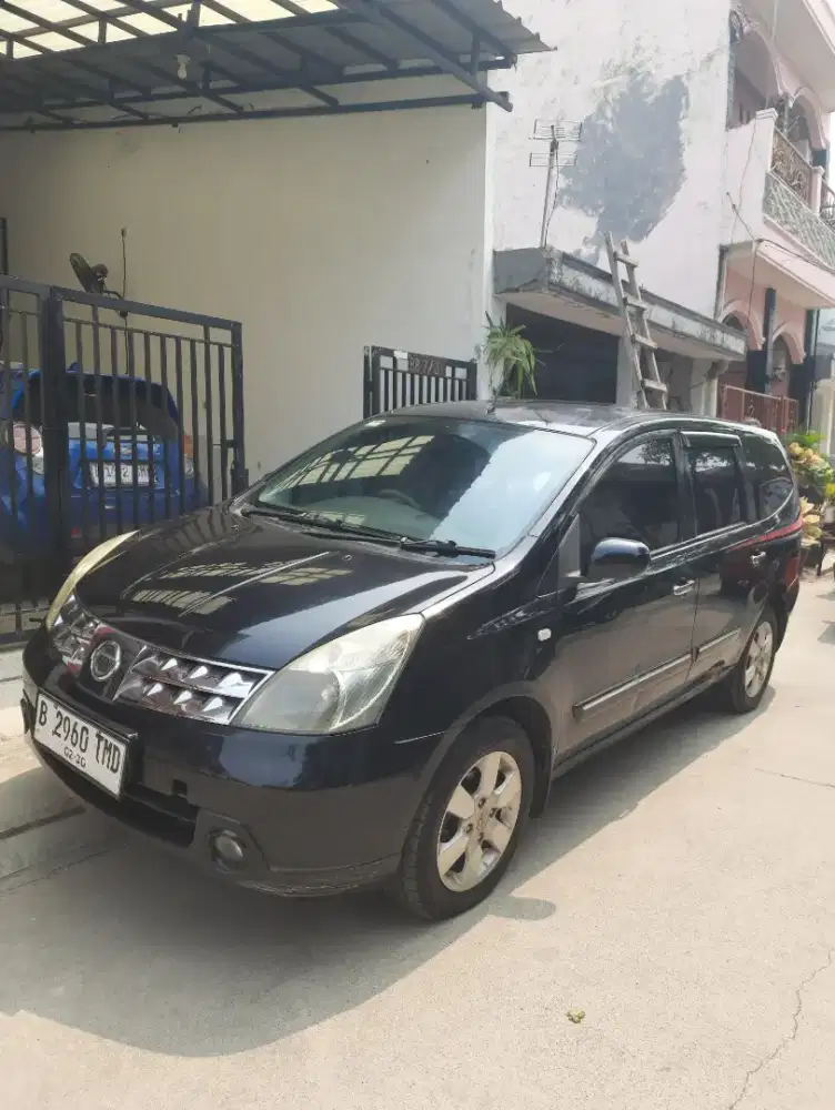 Nissan Grand Livina Xv 2010 manual 7 speed rare bngt