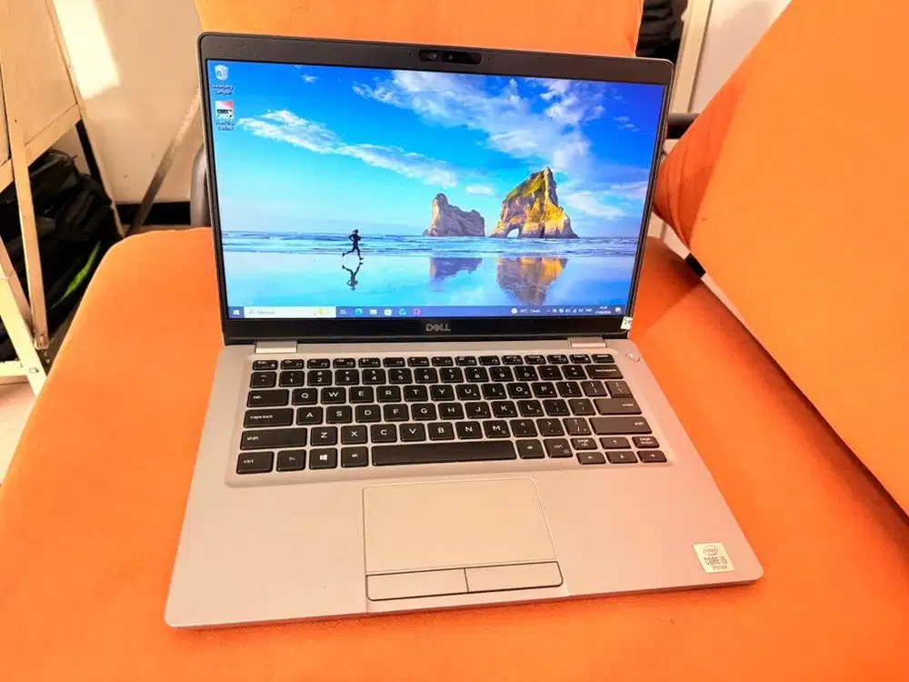 Laptop Desain Dell 5310 Core i5 Ram 16 gb