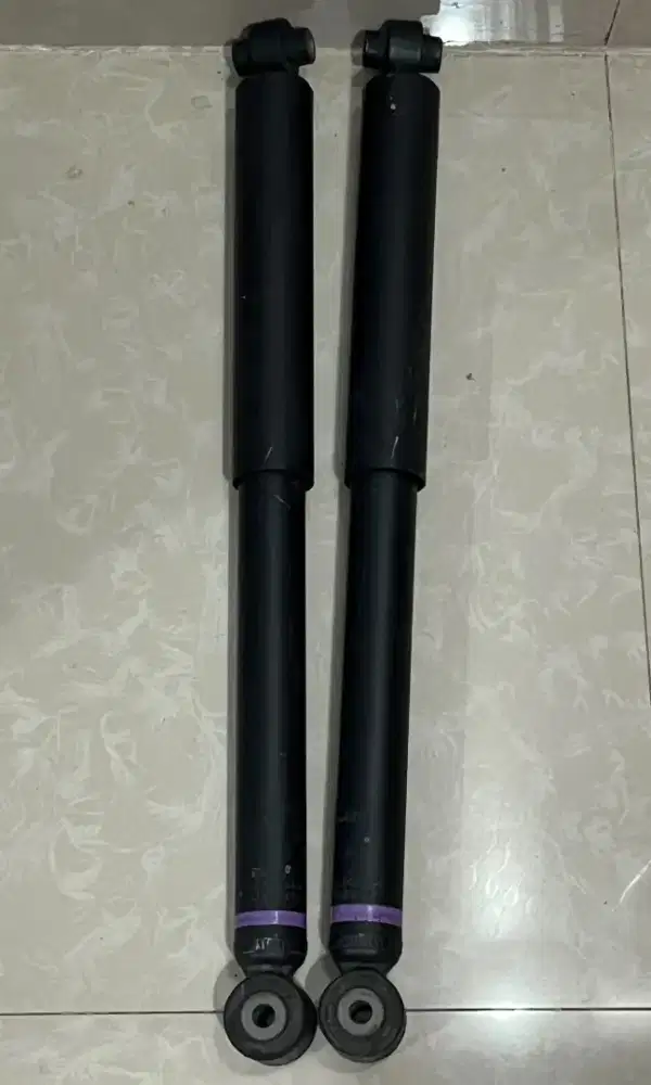 Shockbreaker KYB Calya/Sigra Copotan