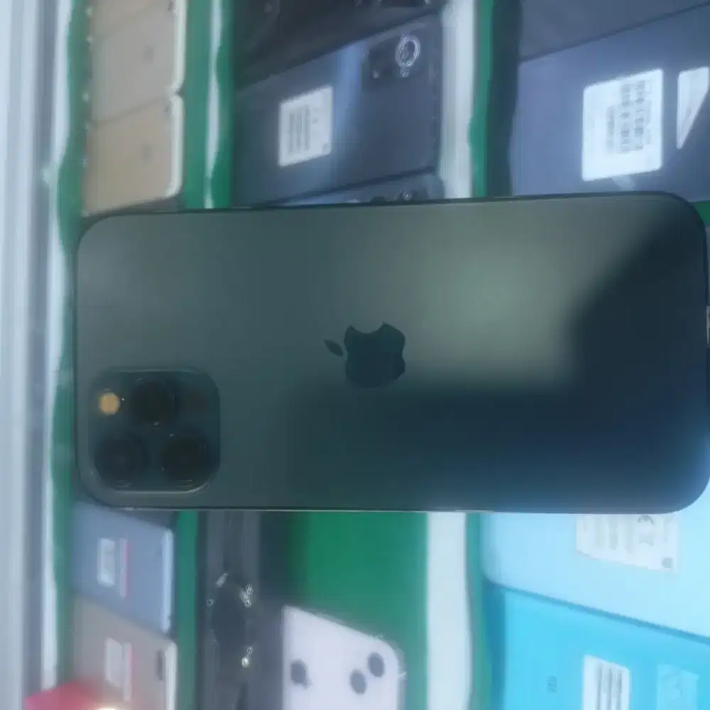 Iphone 12 pro max 256 Second