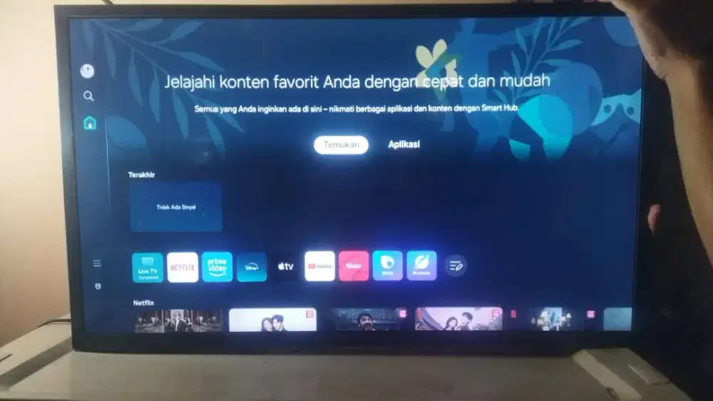 HD TV SMART SAMSUNG 32' KOMPLIT SPT BARU BONUS SPEAKER ADVANCE + MIC